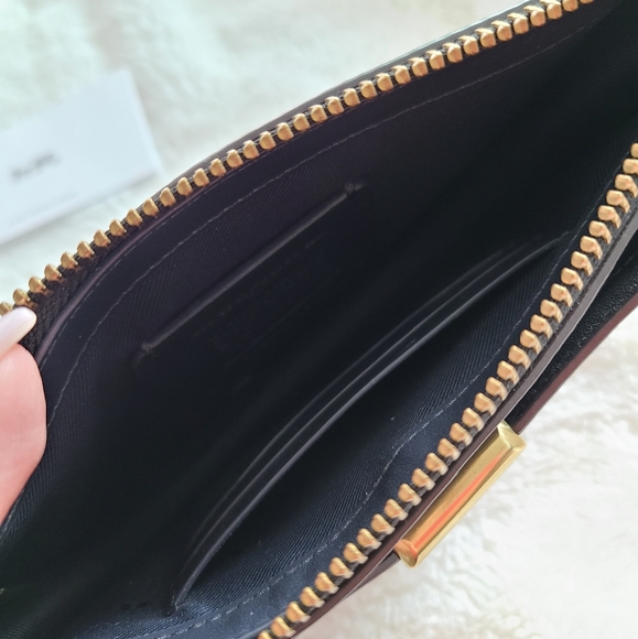 Coach COLORBLOCK DREAMER LEATHER WRISTLET - Picture 4 of 8